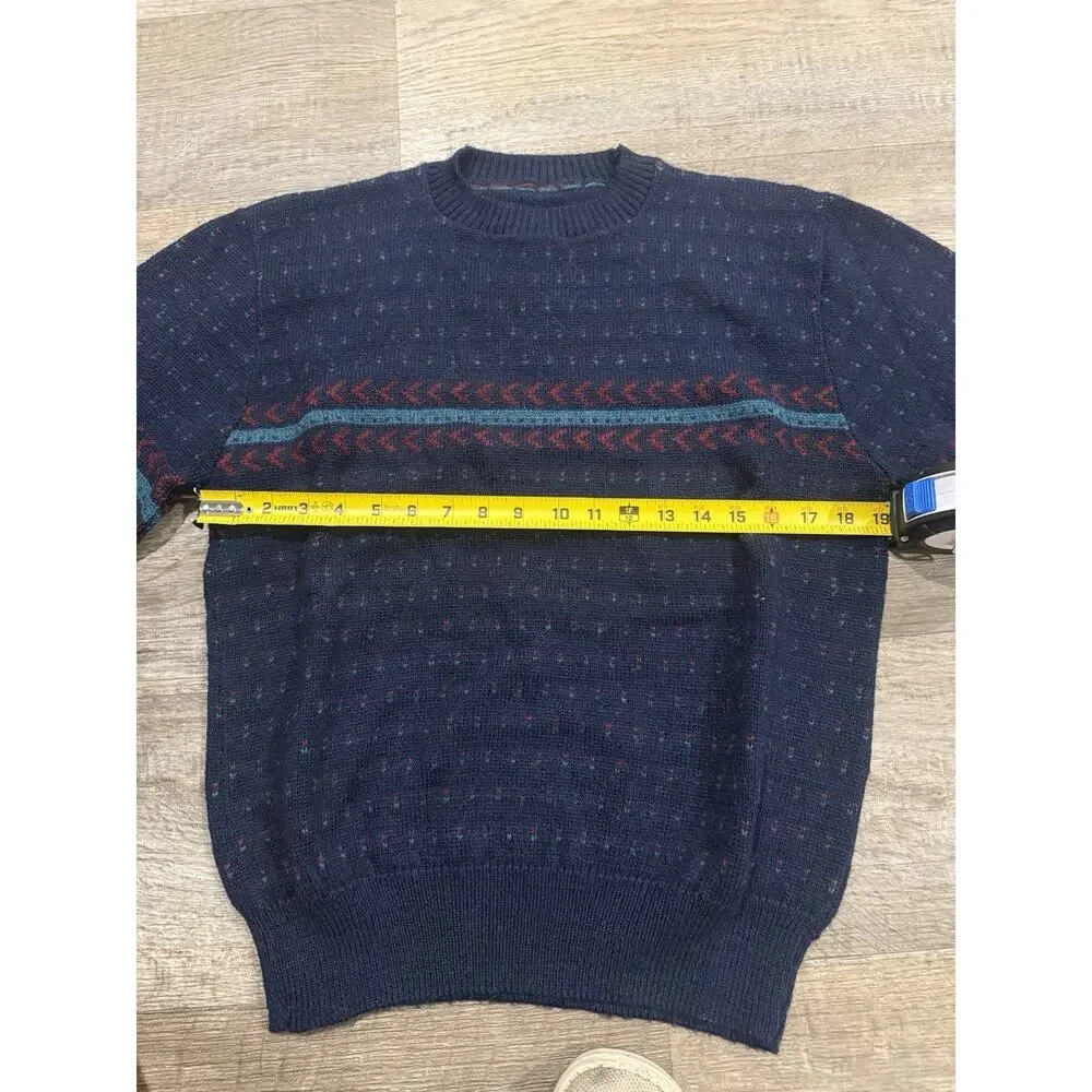 Unbranded this vintage
